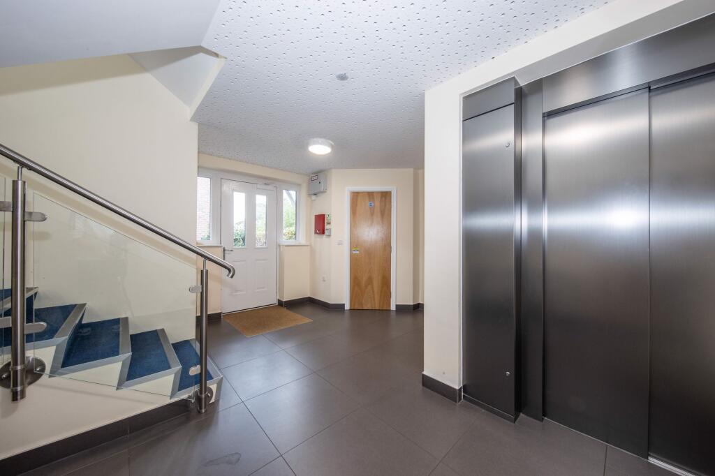 Mill Hill, NW7, London